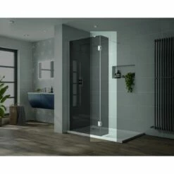 Aquadart 10mm Hinged Return Panel Smoked/Silver